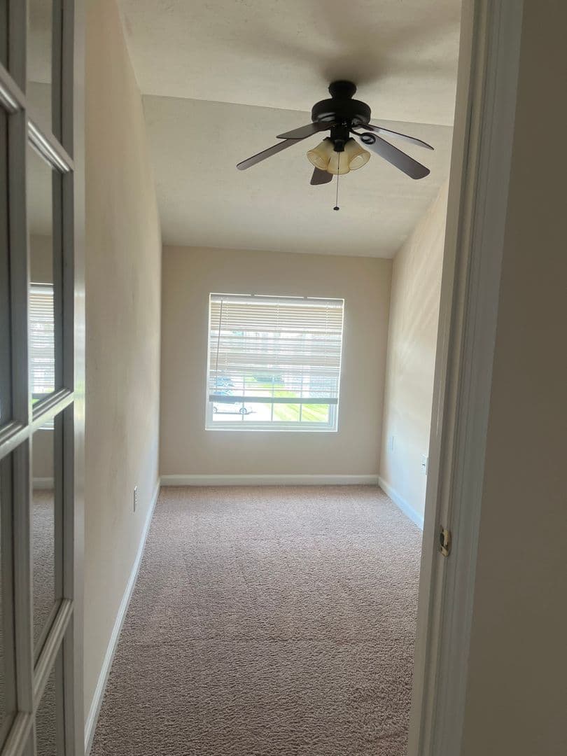 Hillsborough Pointe Apartments 9 of 10