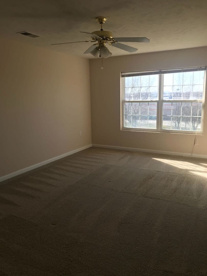 Hillsborough Pointe Apartments 3 of 9