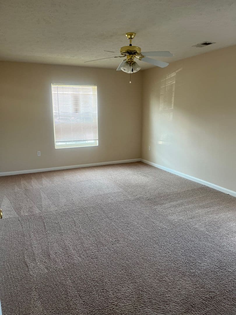 Hillsborough Pointe Apartments 6 of 10