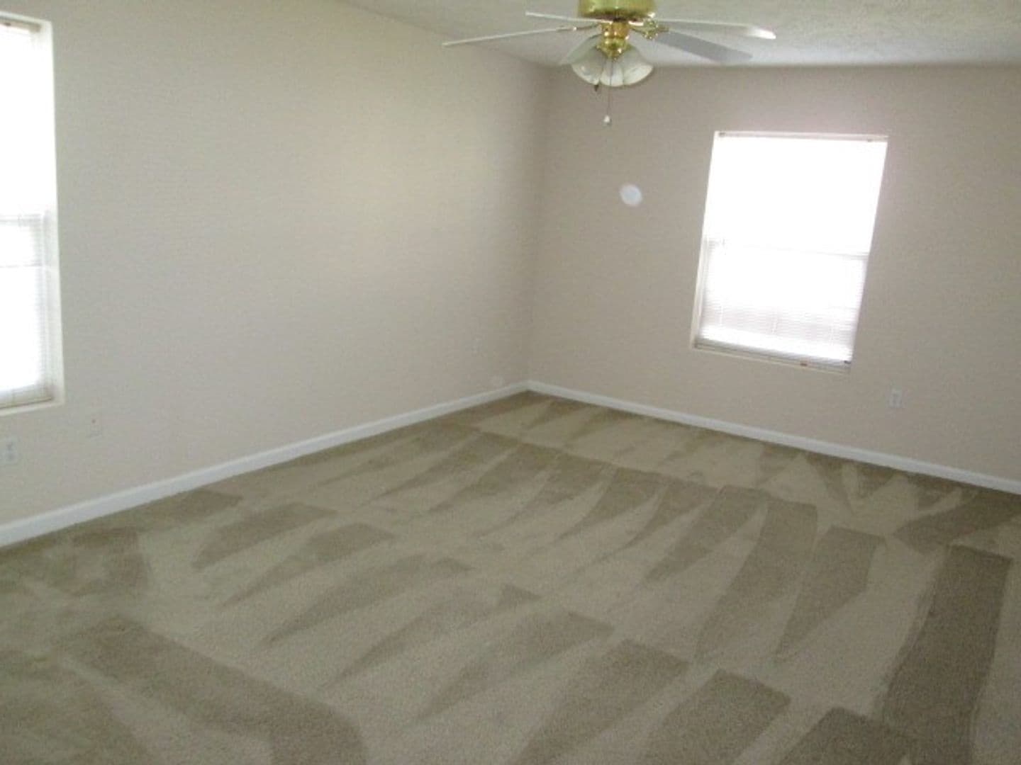 Hillsborough Pointe Apartments 2 of 9