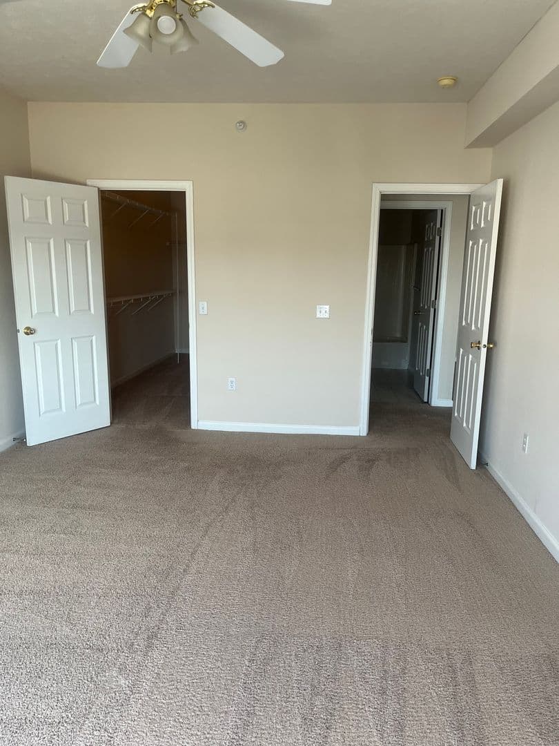 Hillsborough Pointe Apartments 3 of 10