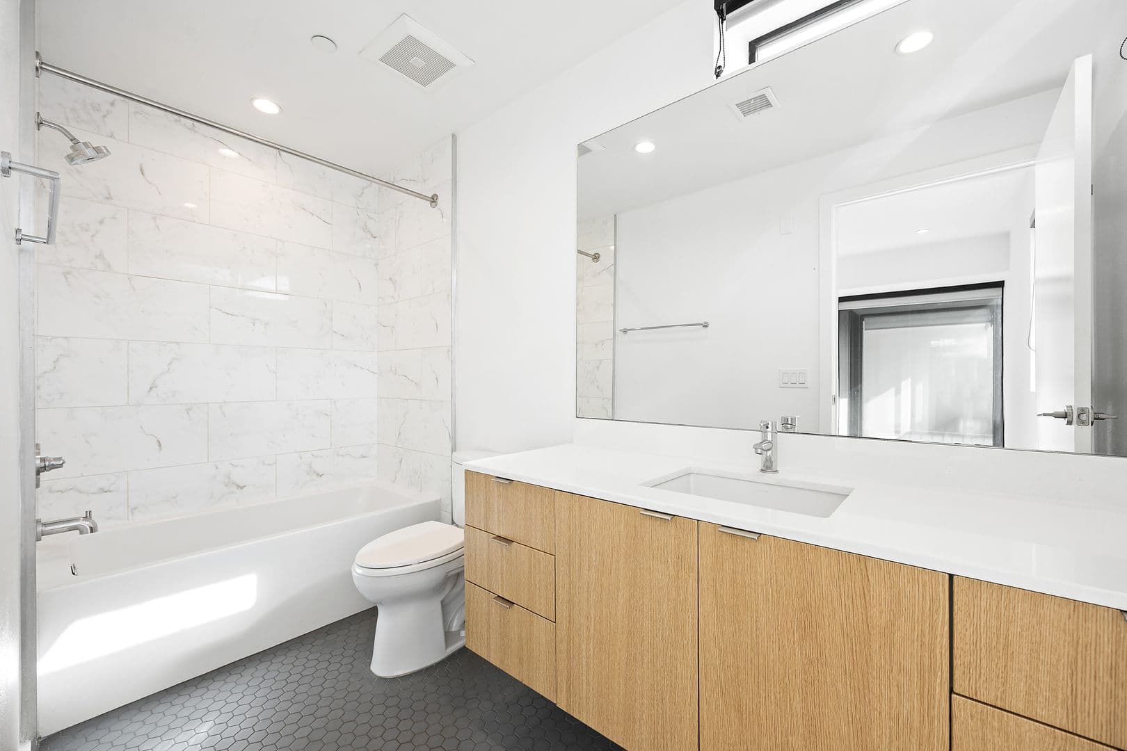 (52) Line Lofts 24 of 24