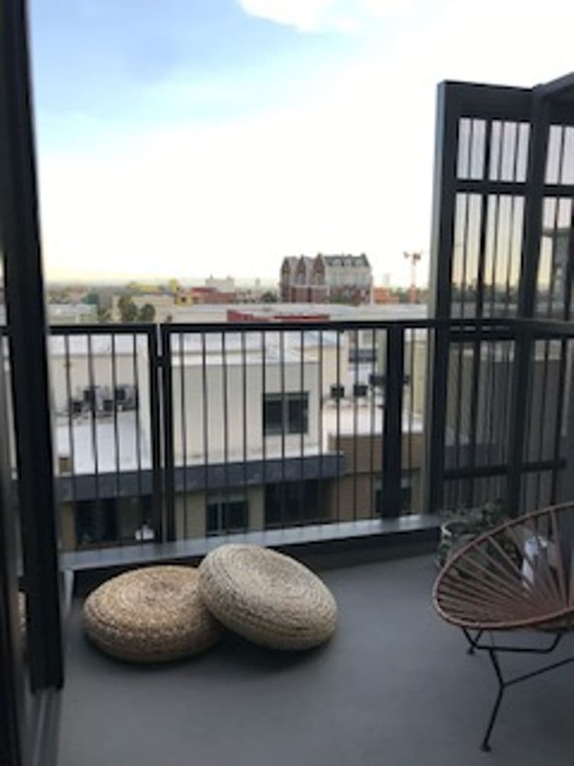 (52) Line Lofts 18 of 19