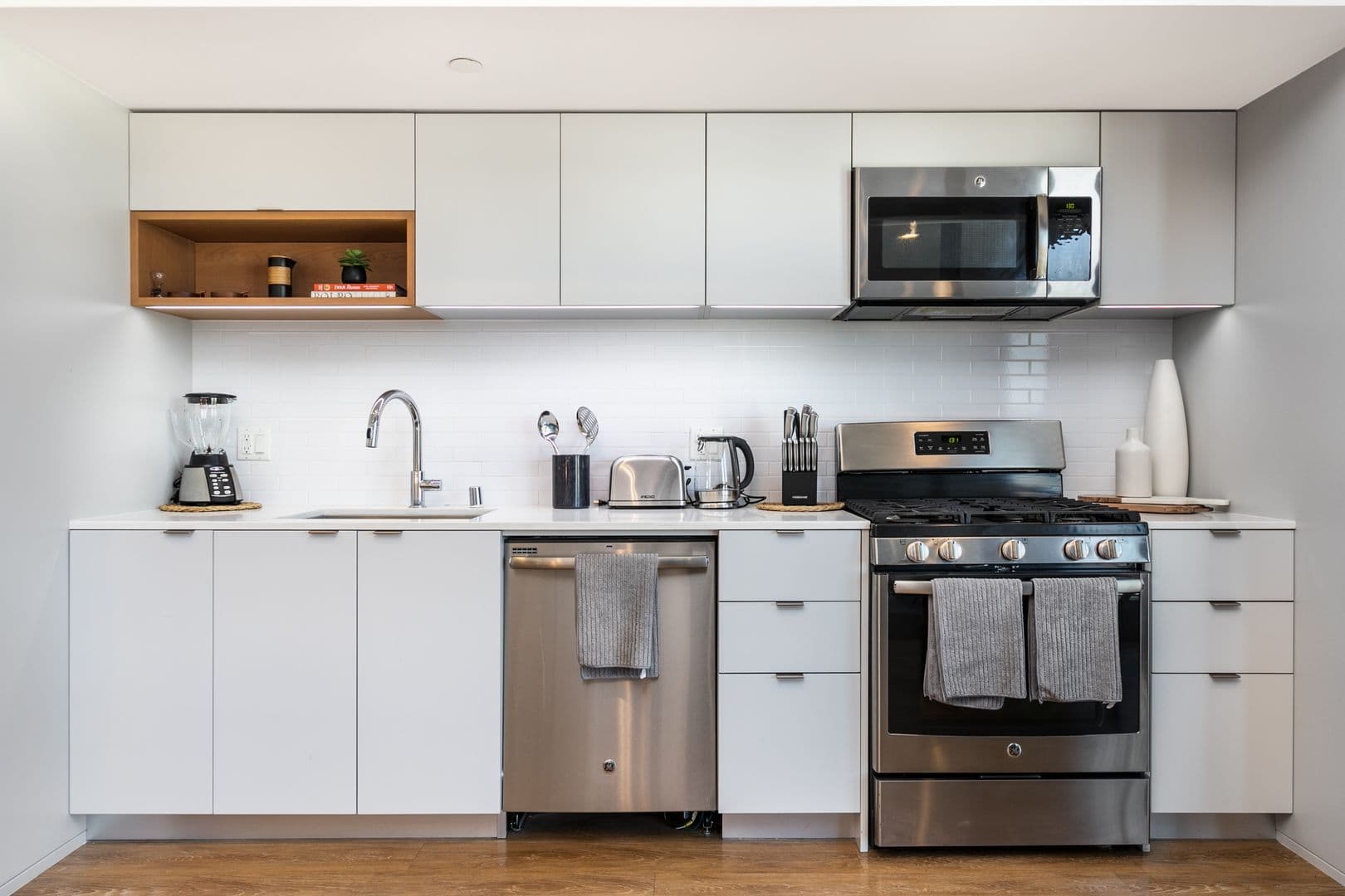 (52) Line Lofts 4 of 18