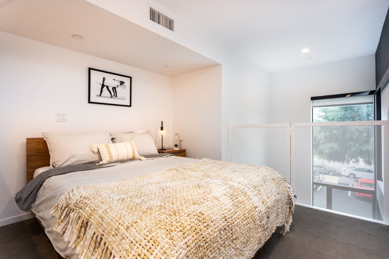 (52) Line Lofts 3 of 19