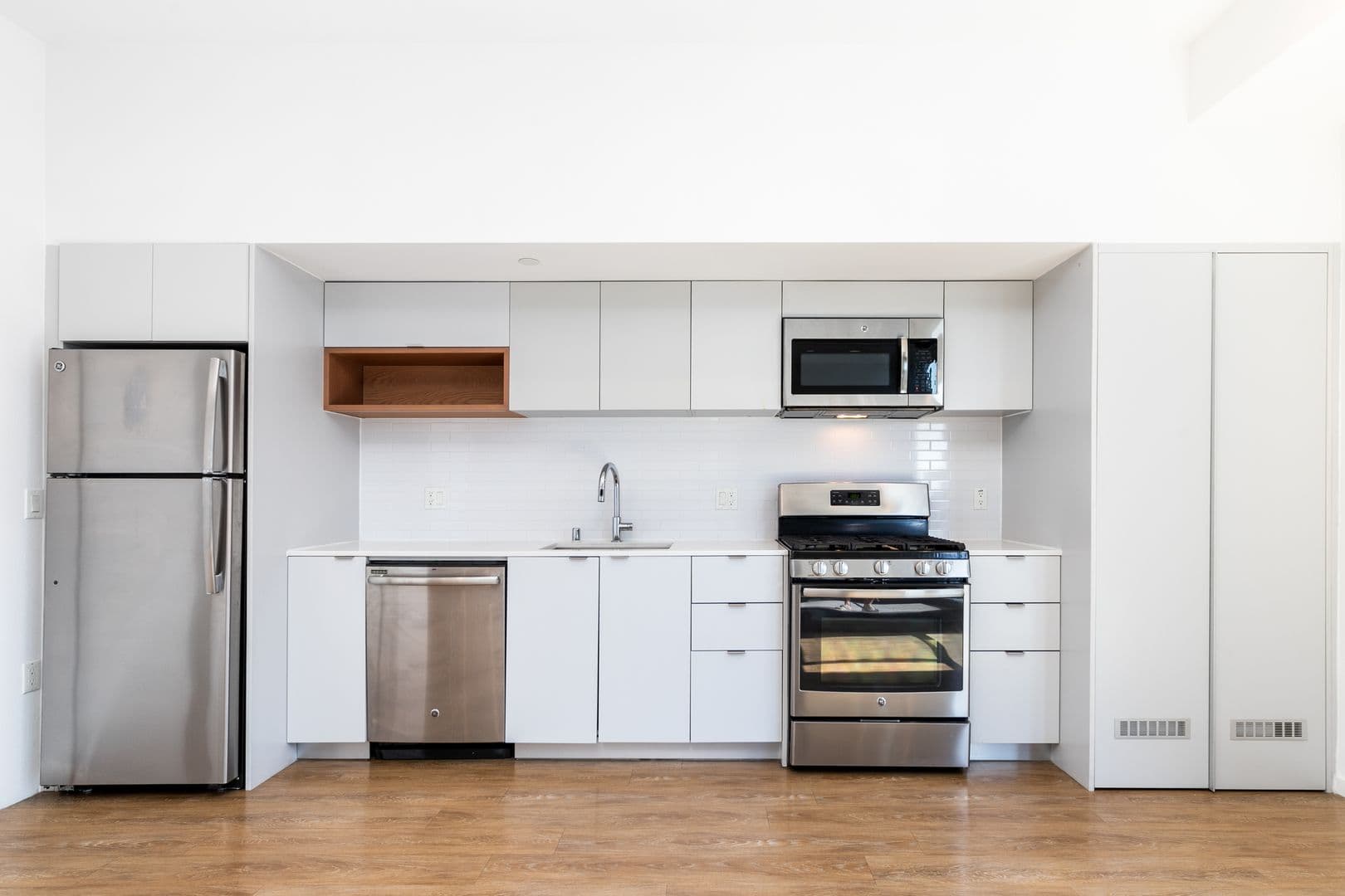 (52) Line Lofts 12 of 18