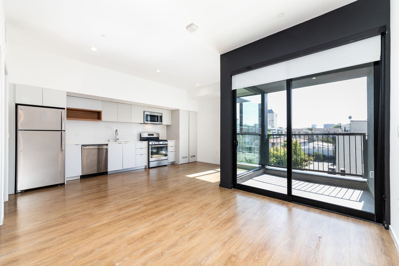 (52) Line Lofts 1 of 18