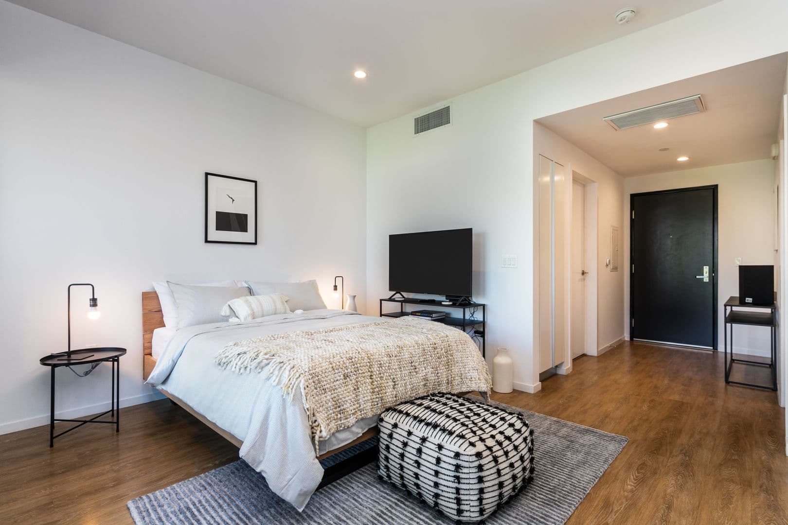 (52) Line Lofts 1 of 8