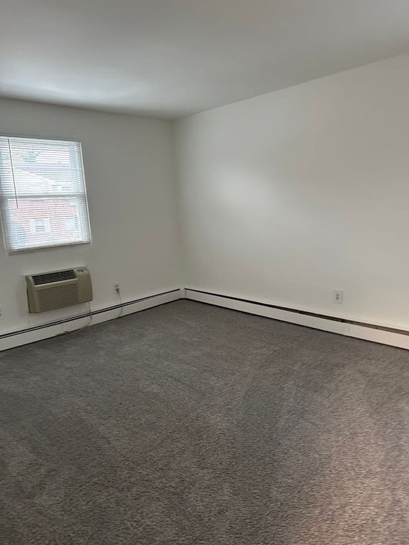 Spring Garden Apartments 6 of 16