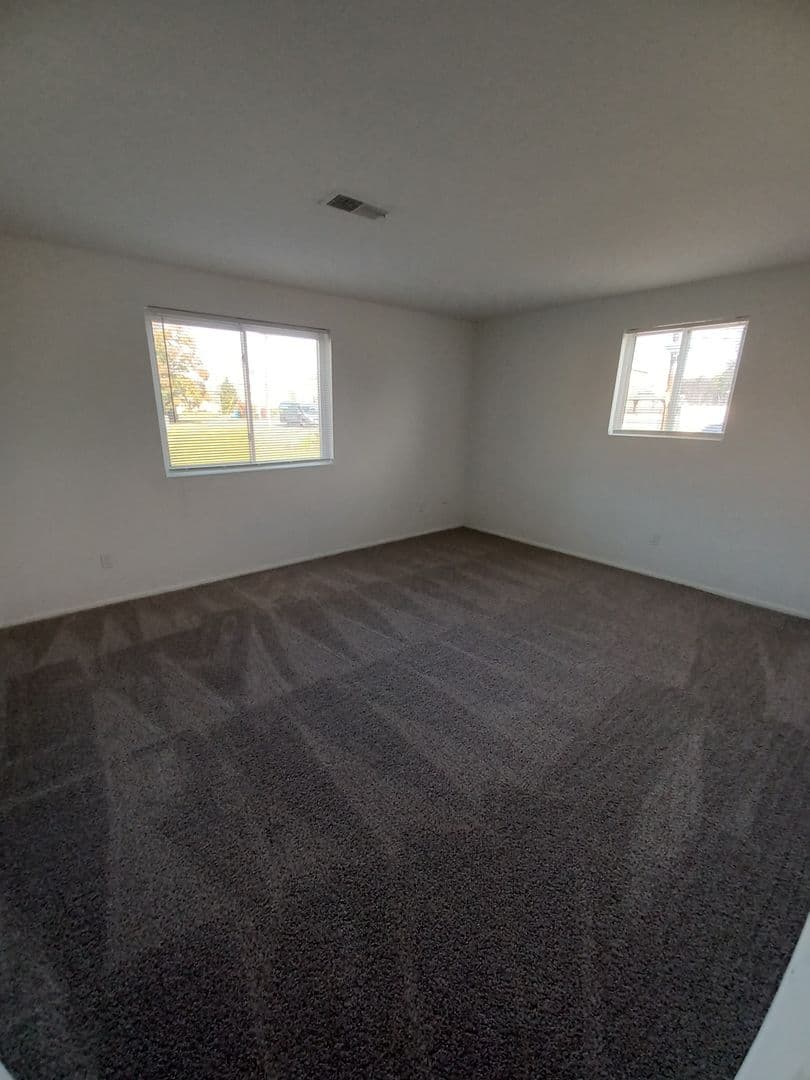 Large 1100 SQ ft. Two Bedroom Renovated 856-783-8080 18 of 20