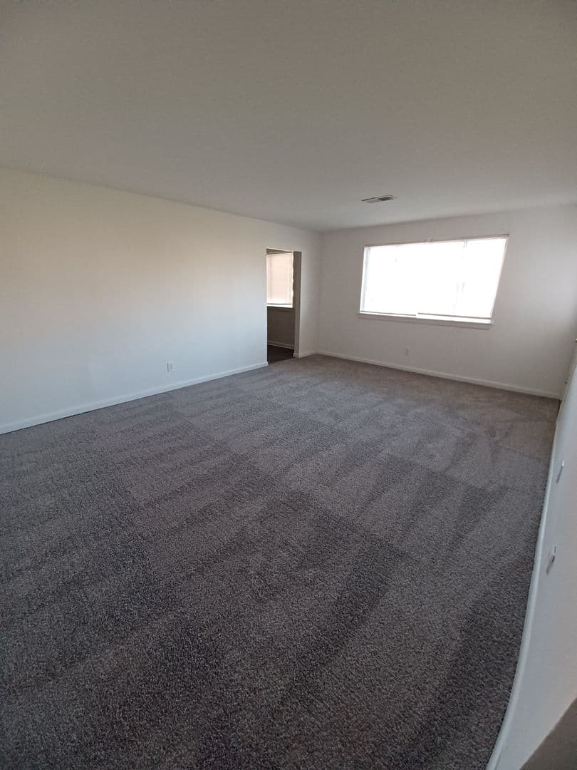 Large 1100 SQ ft. Two Bedroom Renovated 856-783-8080 14 of 20