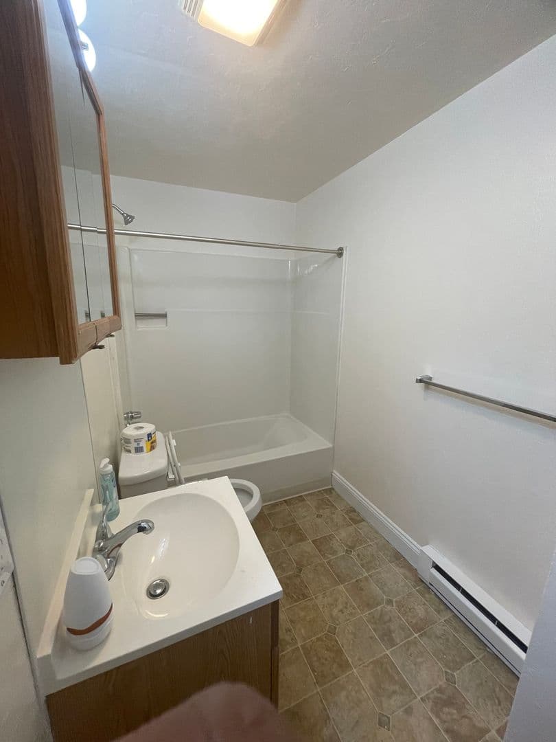 25 E Third Ave 6 of 11