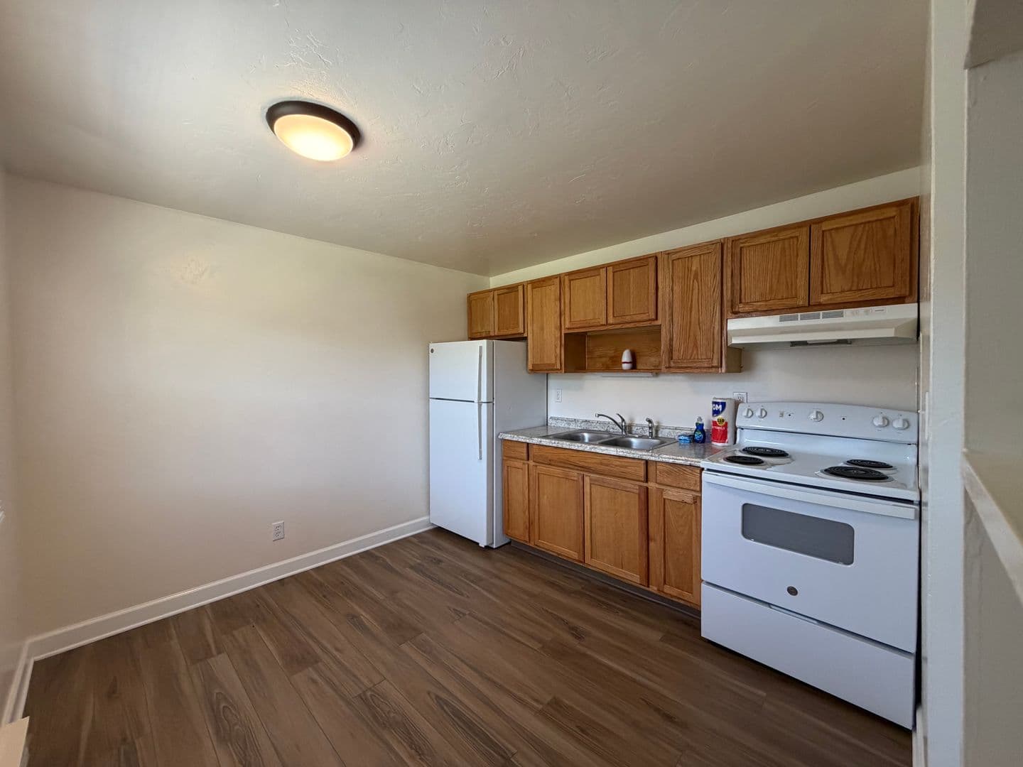 25 E Third Ave 5 of 12