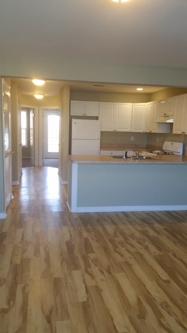 Clover Crossing Apartments 4 of 12