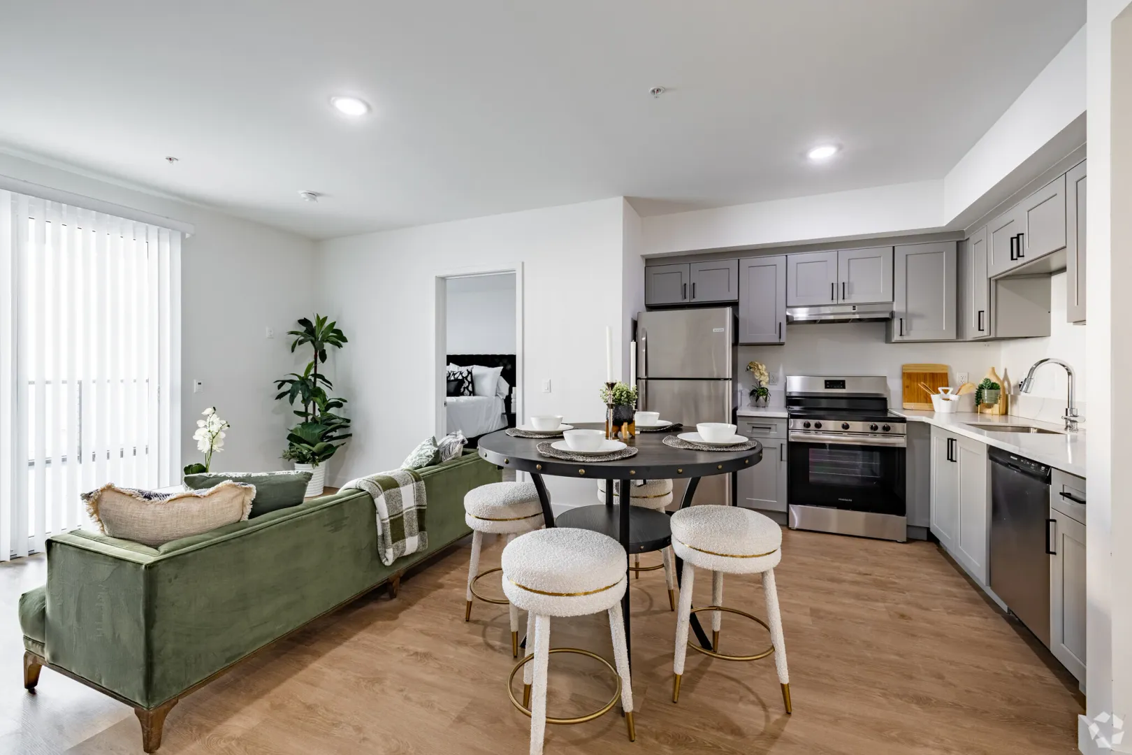 The Brightly LLC (Van Nuys) 12 of 14