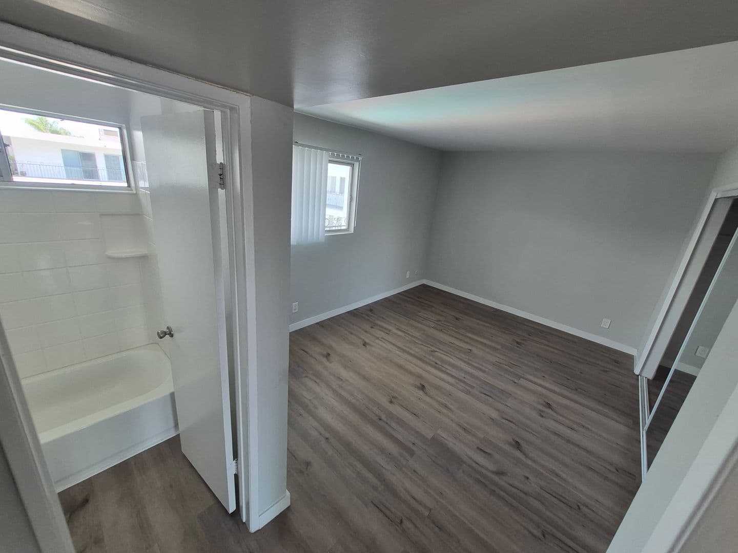 Premier Apartments - 12311 11 of 13
