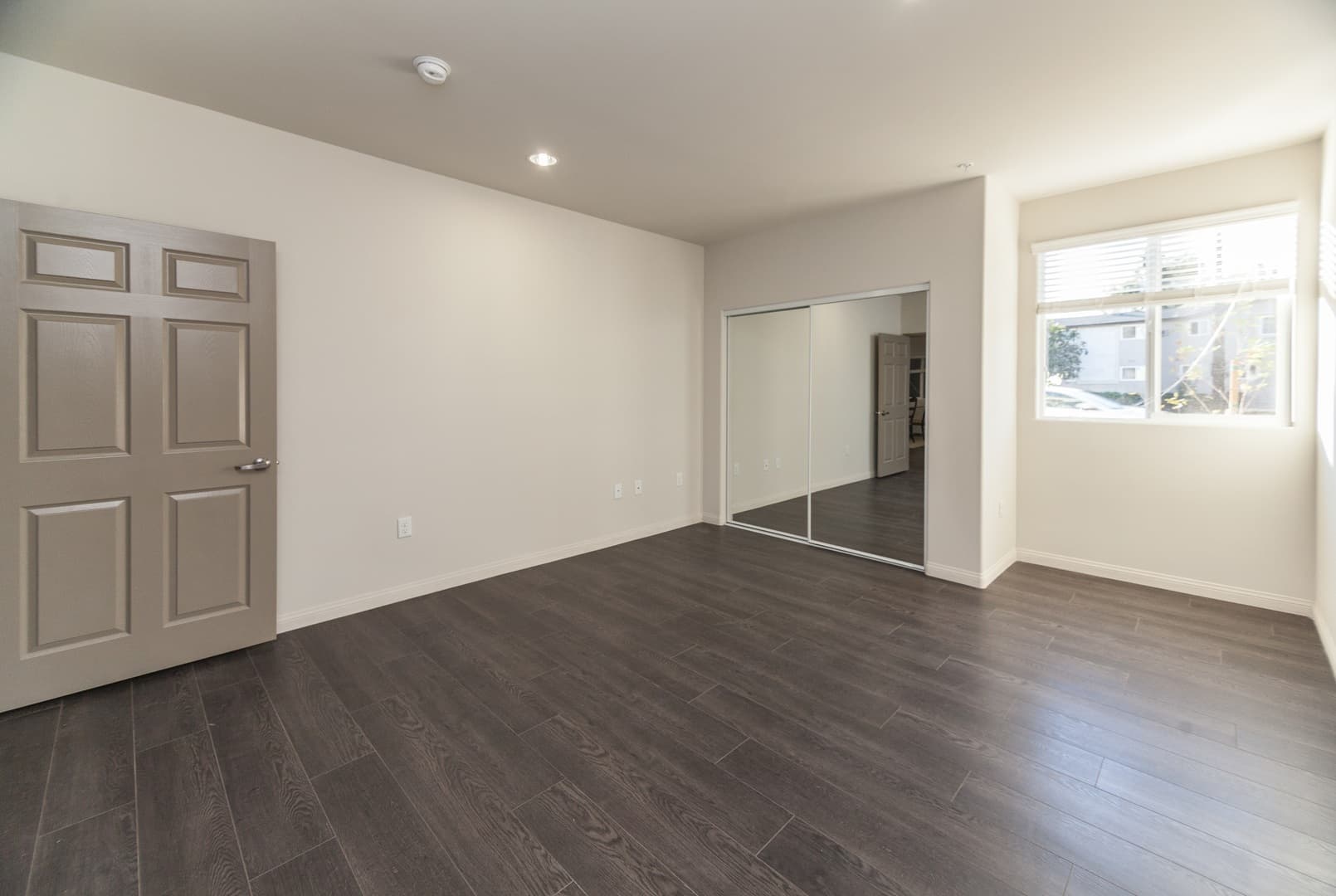 Sherman Oaks Place LLC 14 of 27