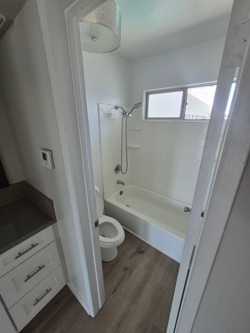 Premier Apartments - 12311 12 of 13