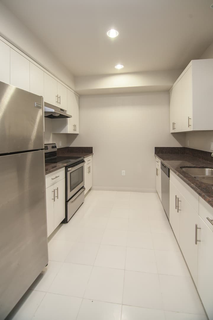 Sherman Oaks Place LLC 21 of 27