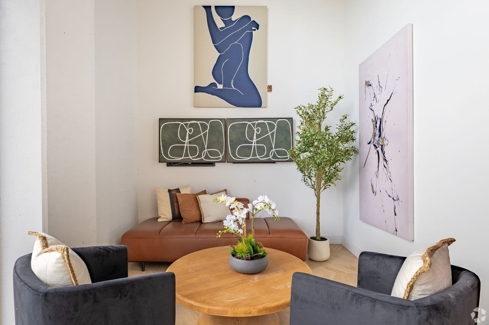 The Brightly LLC (Van Nuys) 4 of 12