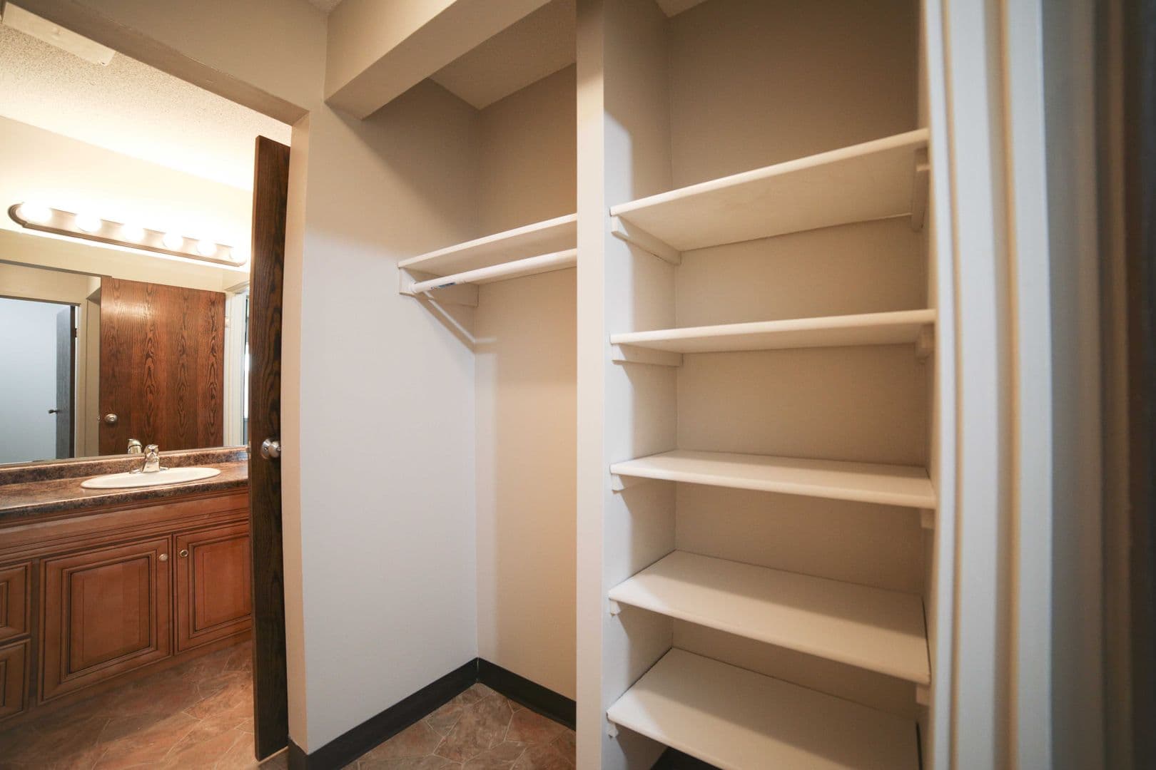 LongLeaf Apartments 7 of 8