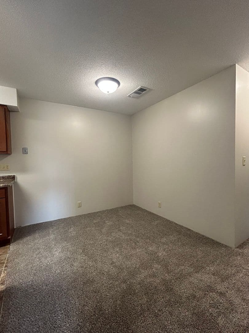 LongLeaf Apartments 3 of 8