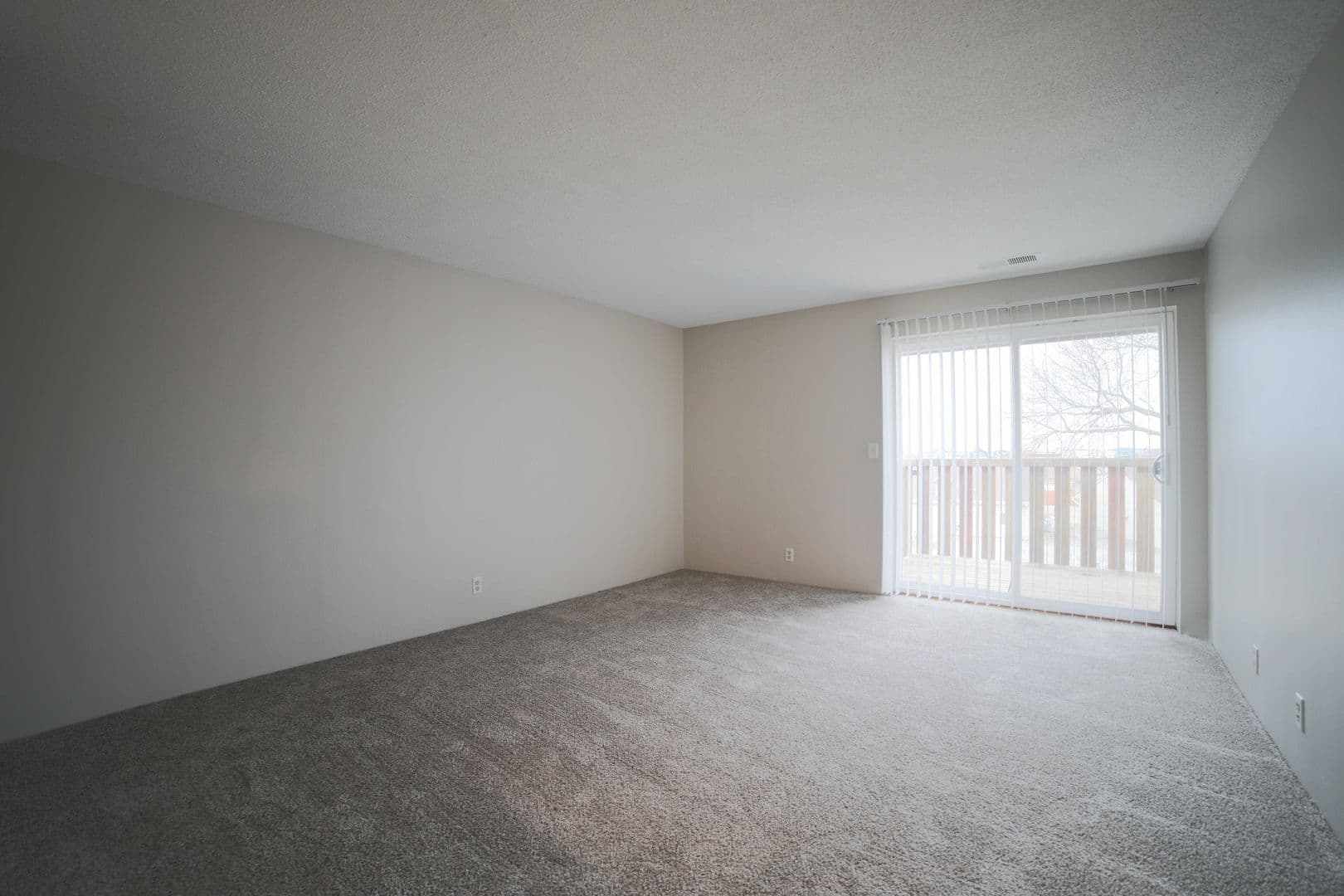 LongLeaf Apartments 1 of 6