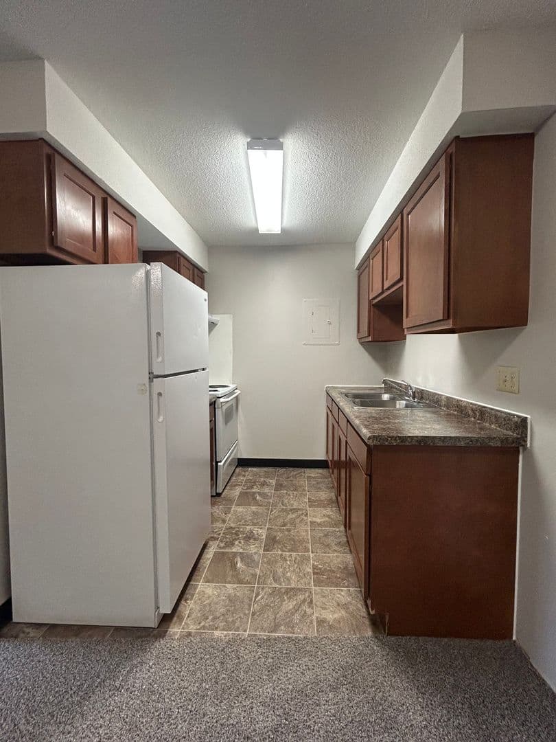 LongLeaf Apartments 4 of 8