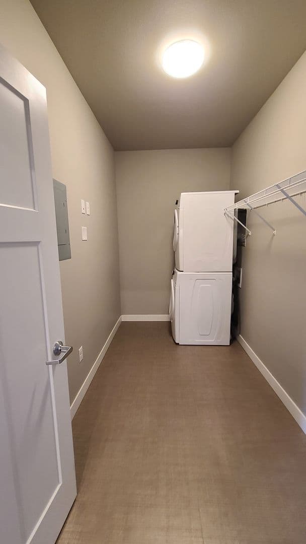 3 Bedroom - 2.5 Bathroom Apartment for Rent! 42 of 43