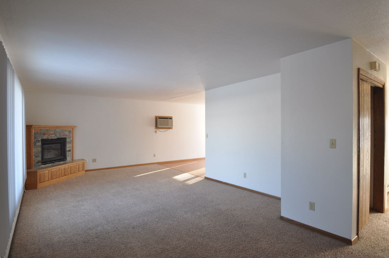 Property 1320 2 of 14