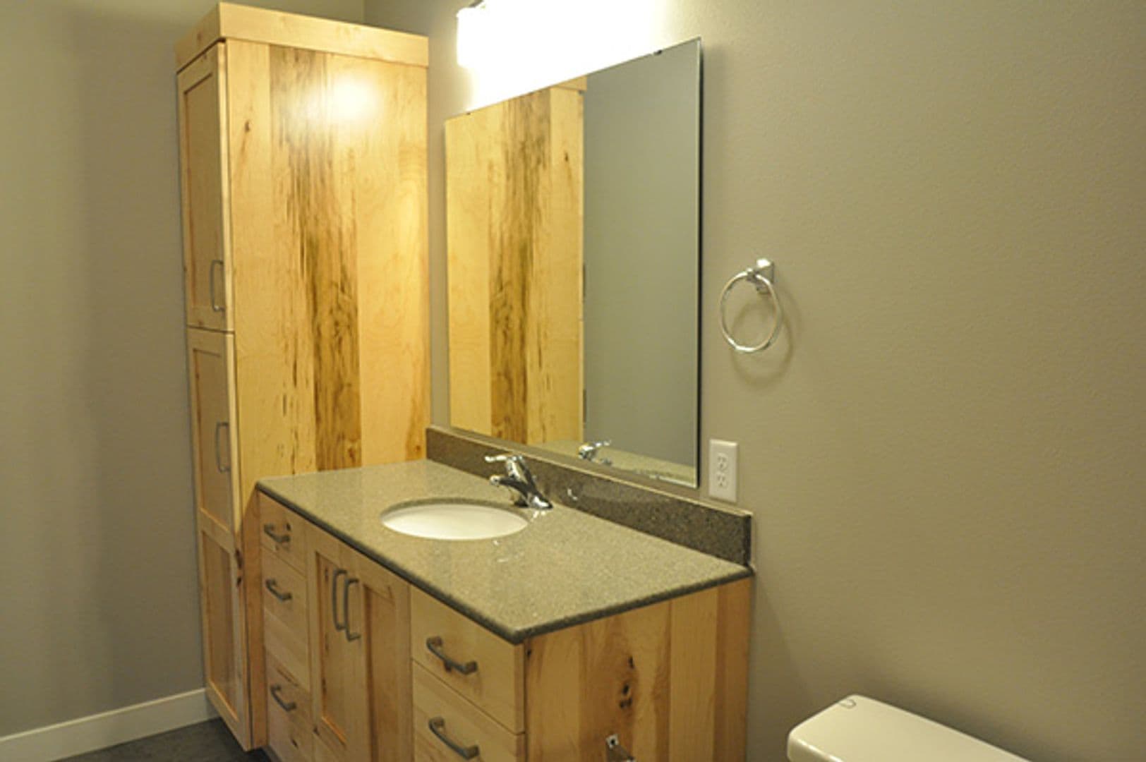 3 Bedroom - 2.5 Bathroom Apartment for Rent! 35 of 42