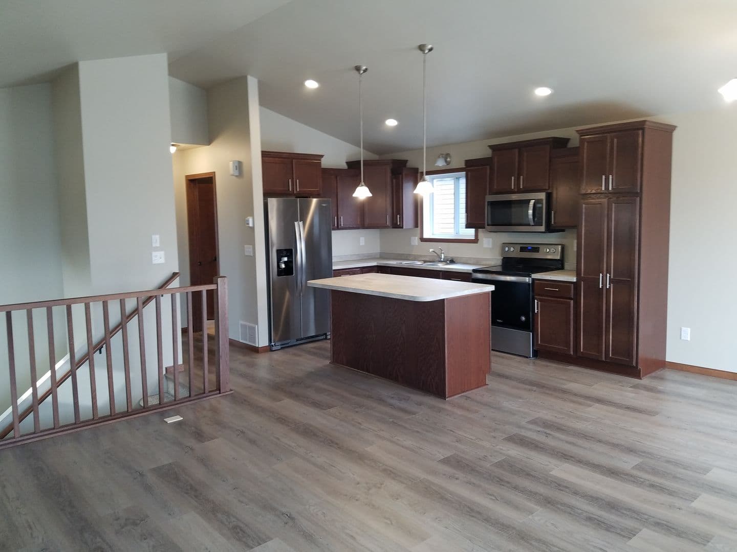 Property 2077 1 of 4