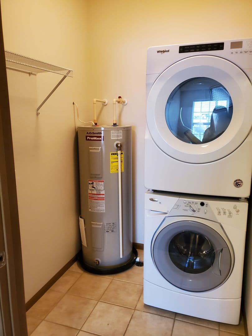 2 Bedroom - 2 Bathroom Apartment for Rent! 31 of 31