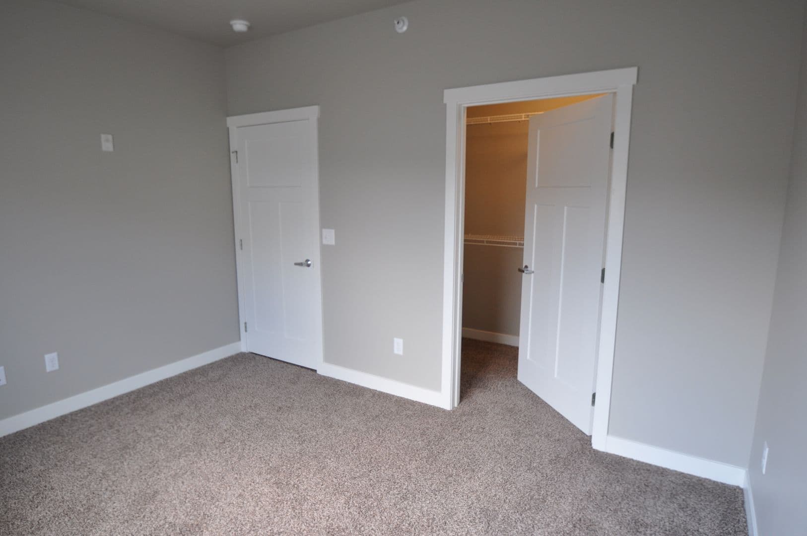 3 Bedroom - 2.5 Bathroom Apartment for Rent! 41 of 42