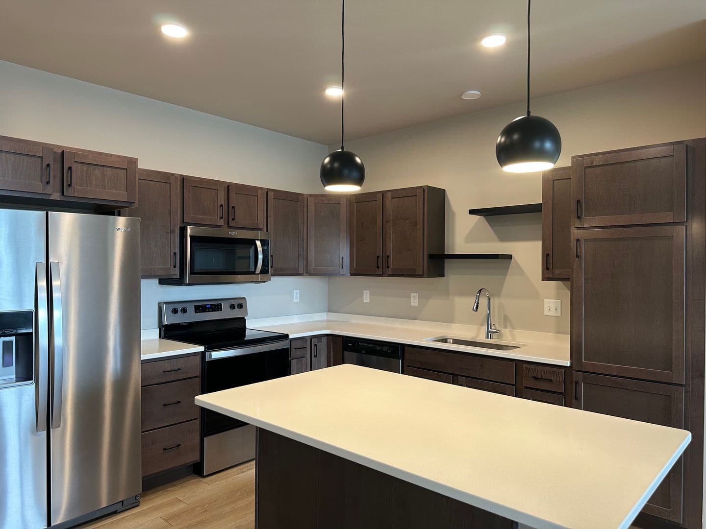 Townsite Flats - 4711 1 of 10