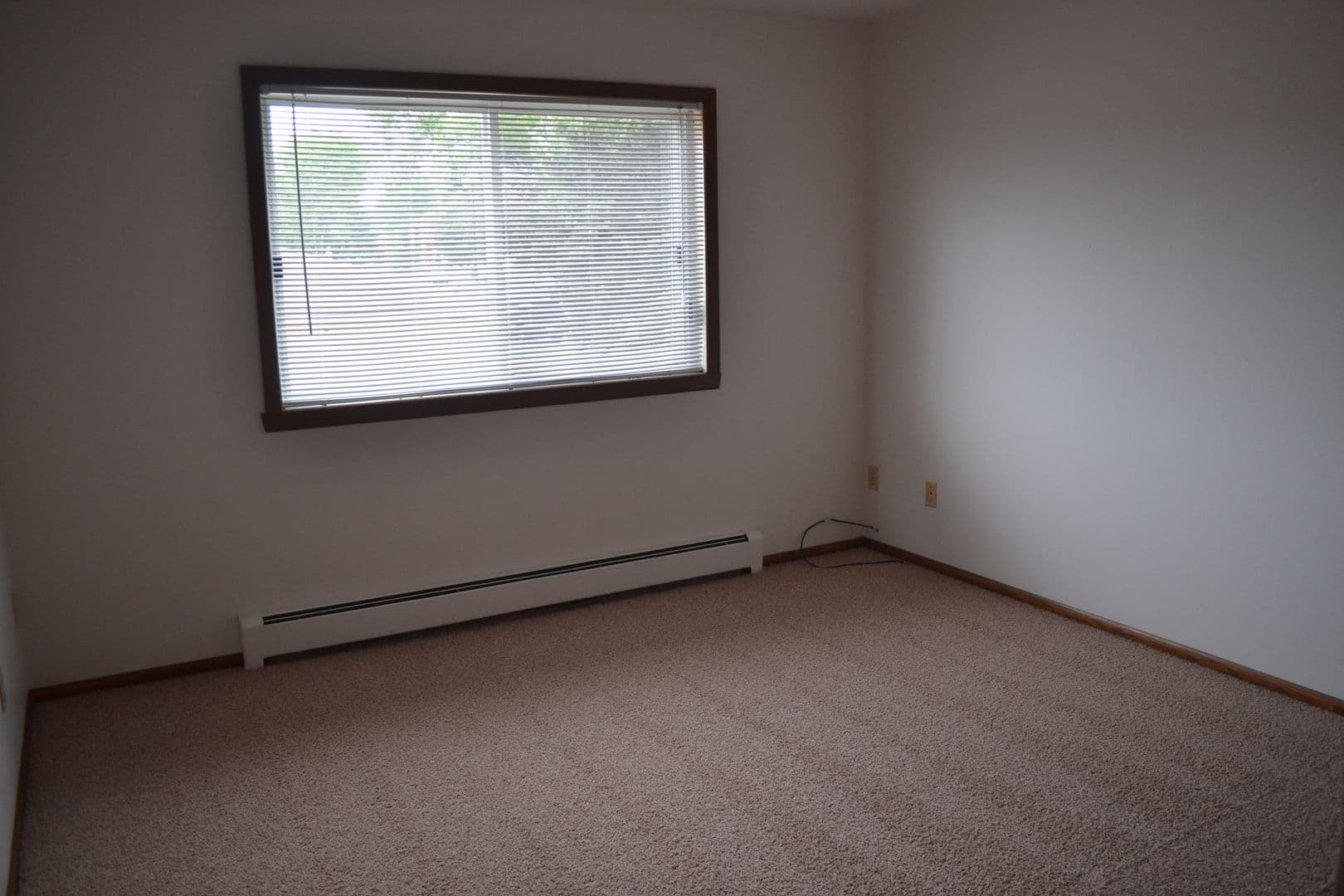 Property 517 1 of 13