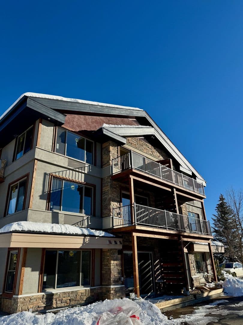 Storm Peak Apartments 12 of 13