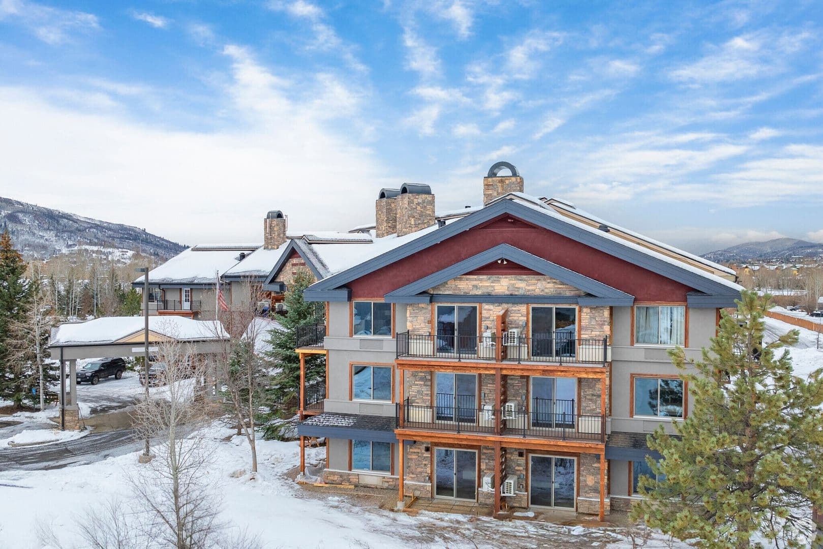 Storm Peak Apartments 6 of 7