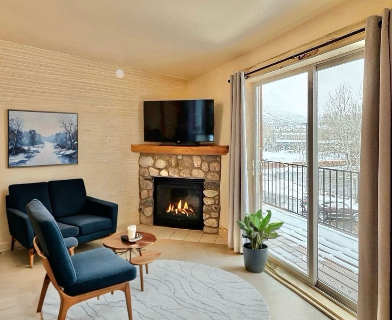 Storm Peak Apartments 2 of 8