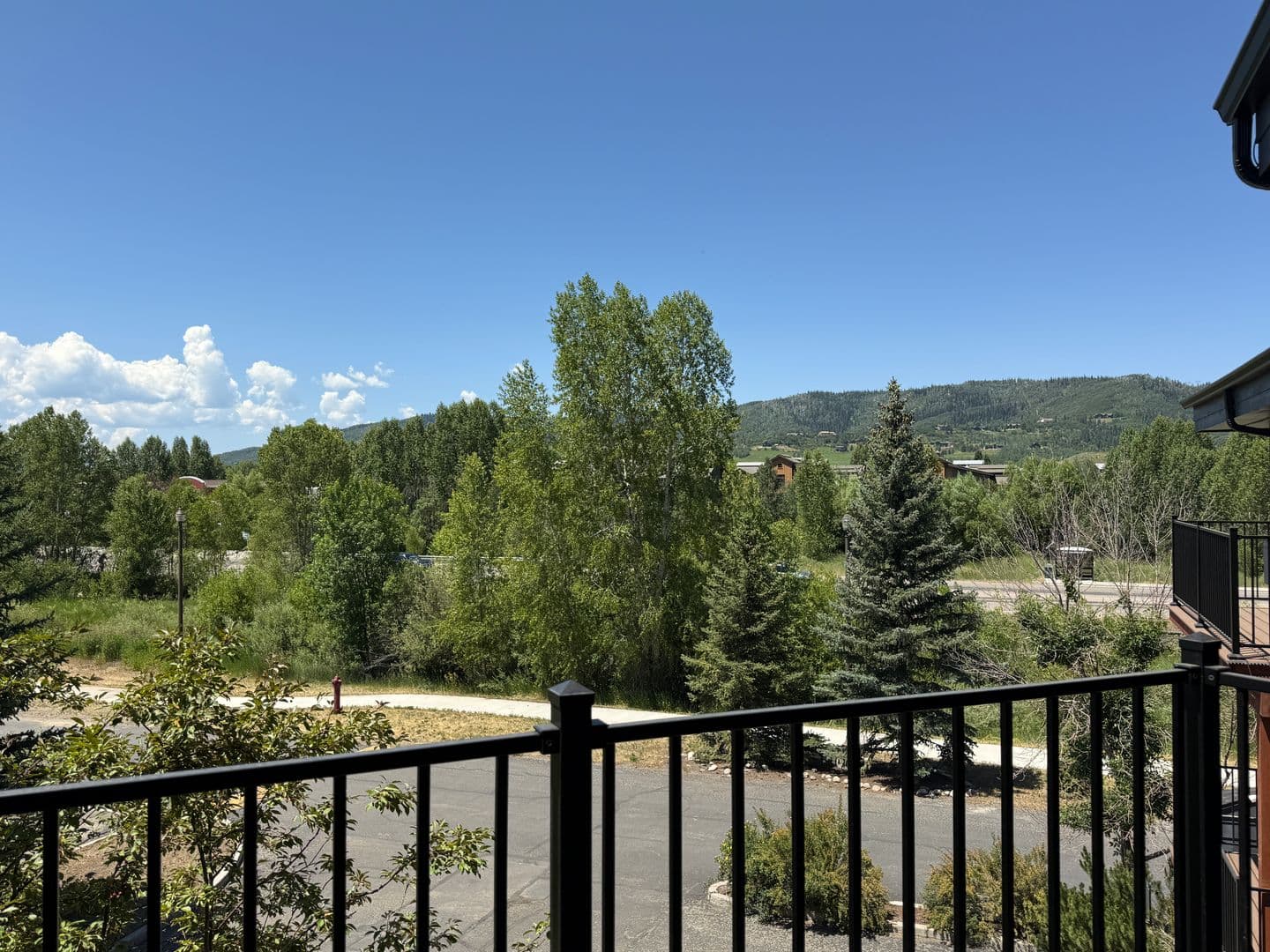 Storm Peak Apartments 5 of 6