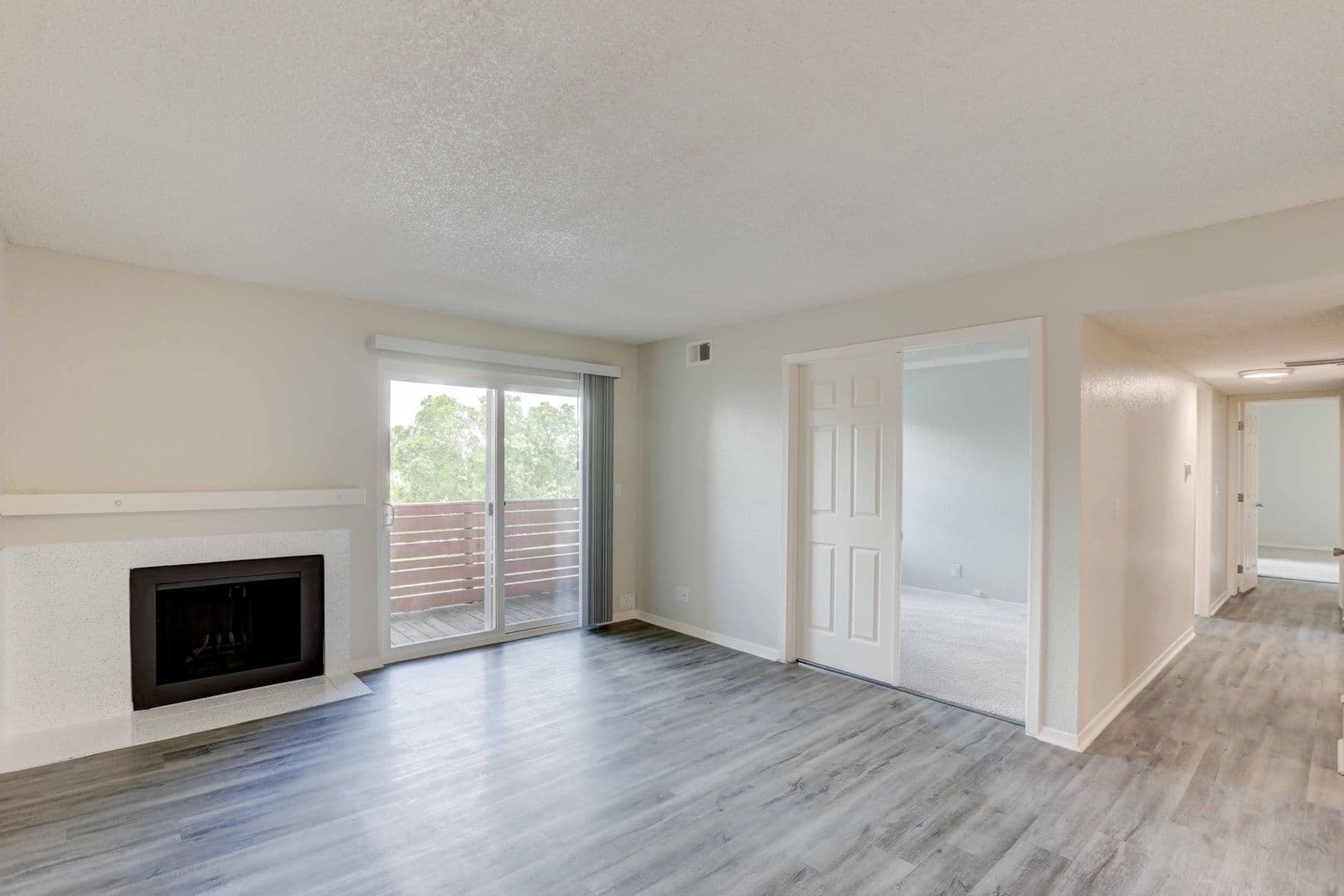 RR - Riva Ridge Apartments 6 of 18