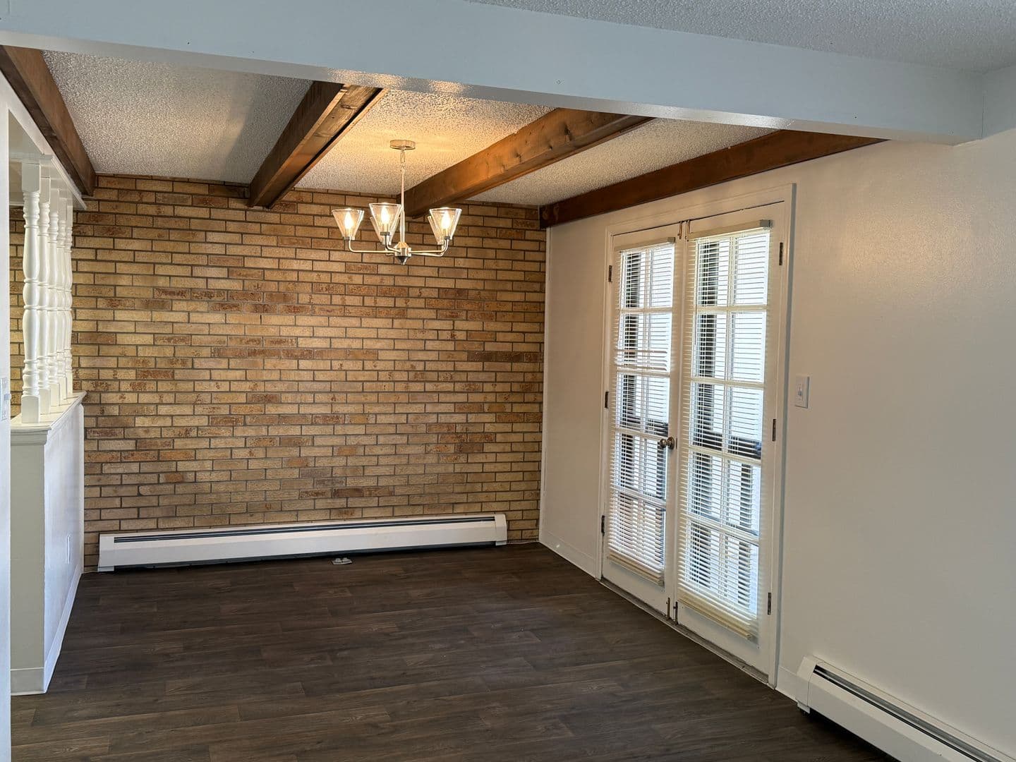 AC - Applewood Crest Townhomes &amp; Apartments 4 of 12