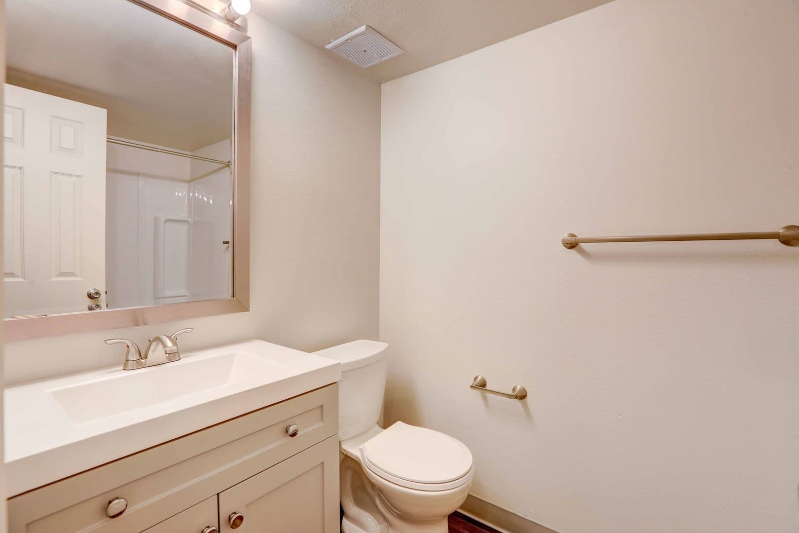 EA - Edelweiss Apartments 8 of 11