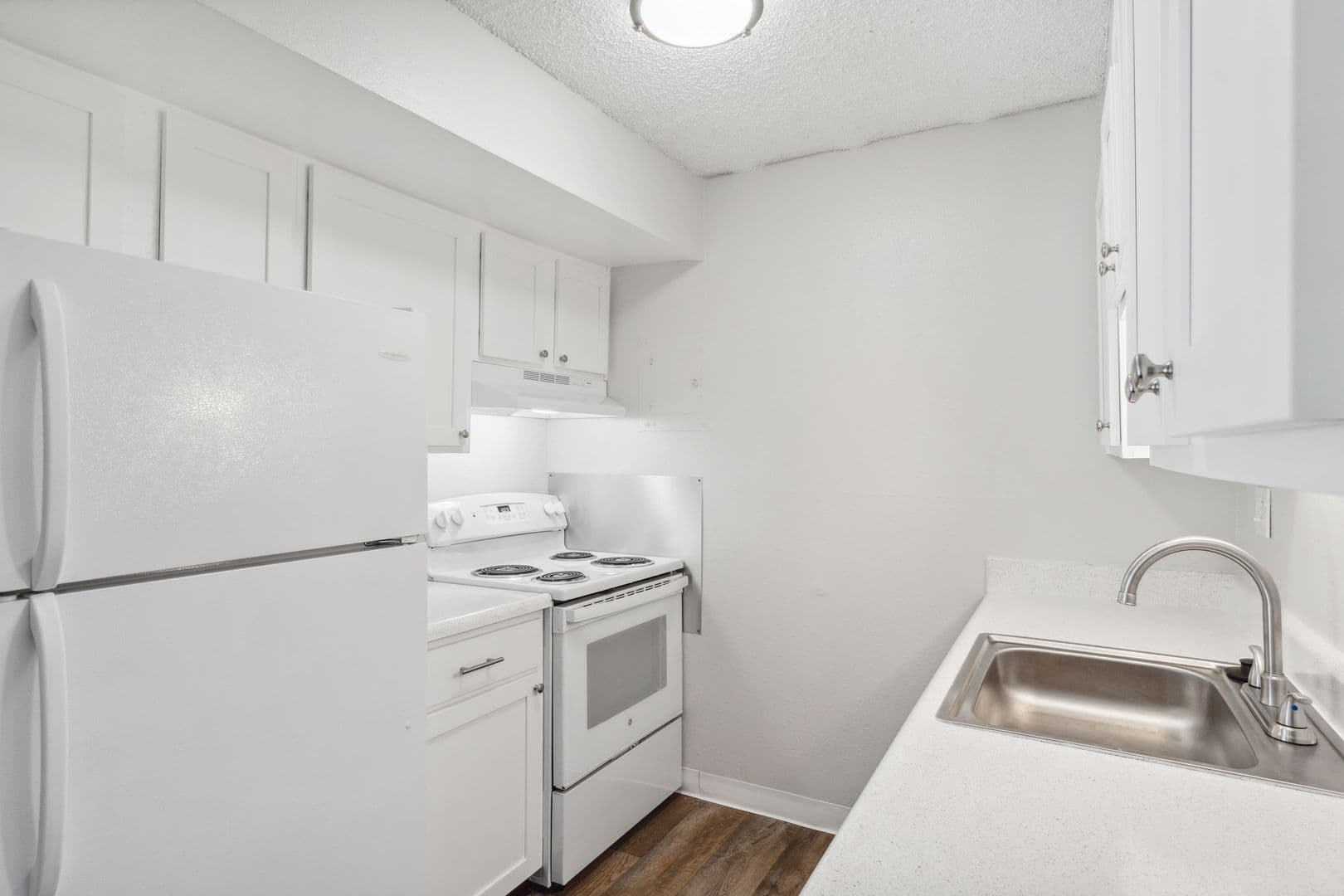 RPA - Ralston Park Apartments 1 of 10