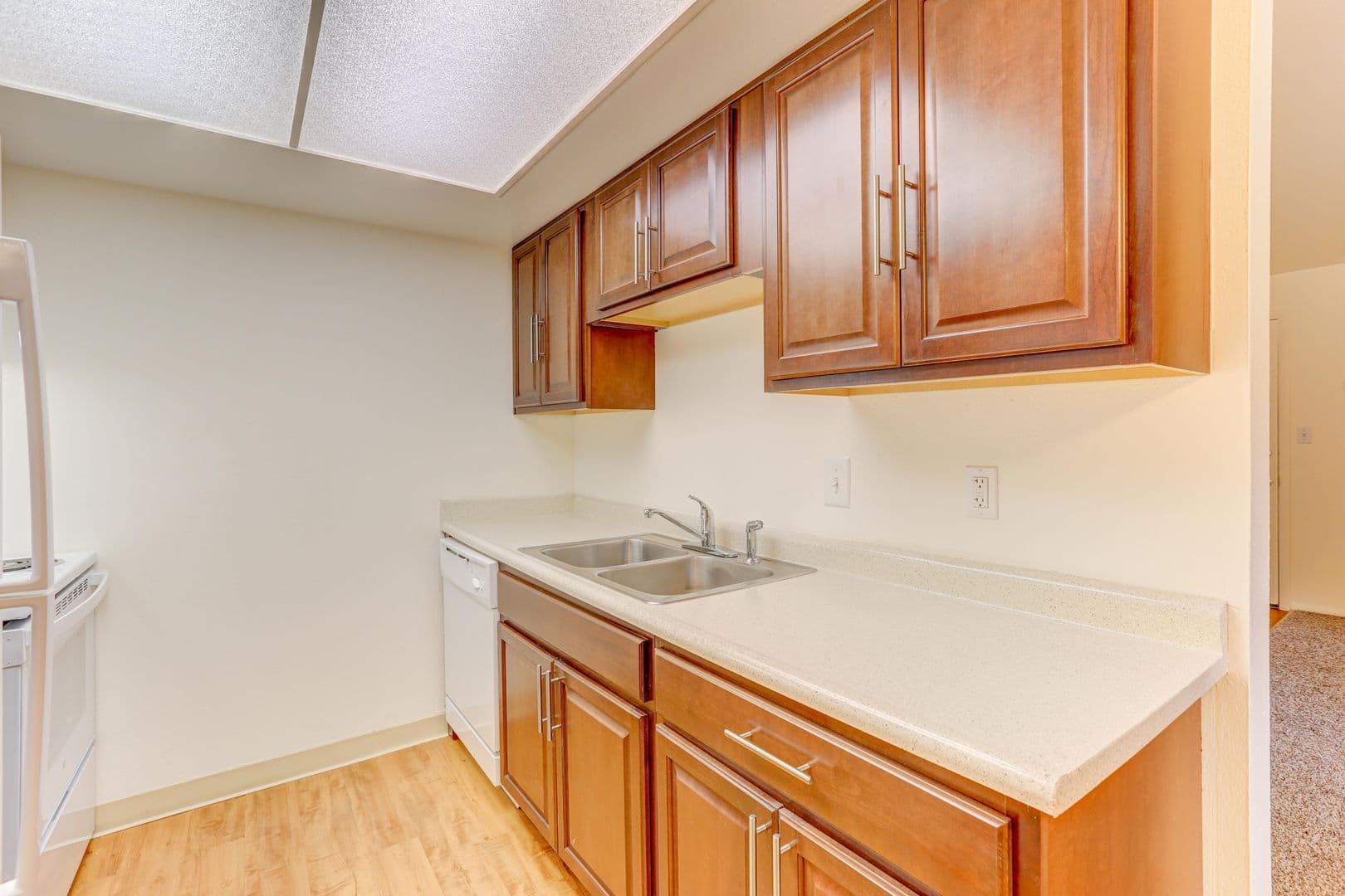 HA - Heritage Apartments (+55 Community) 2 of 10