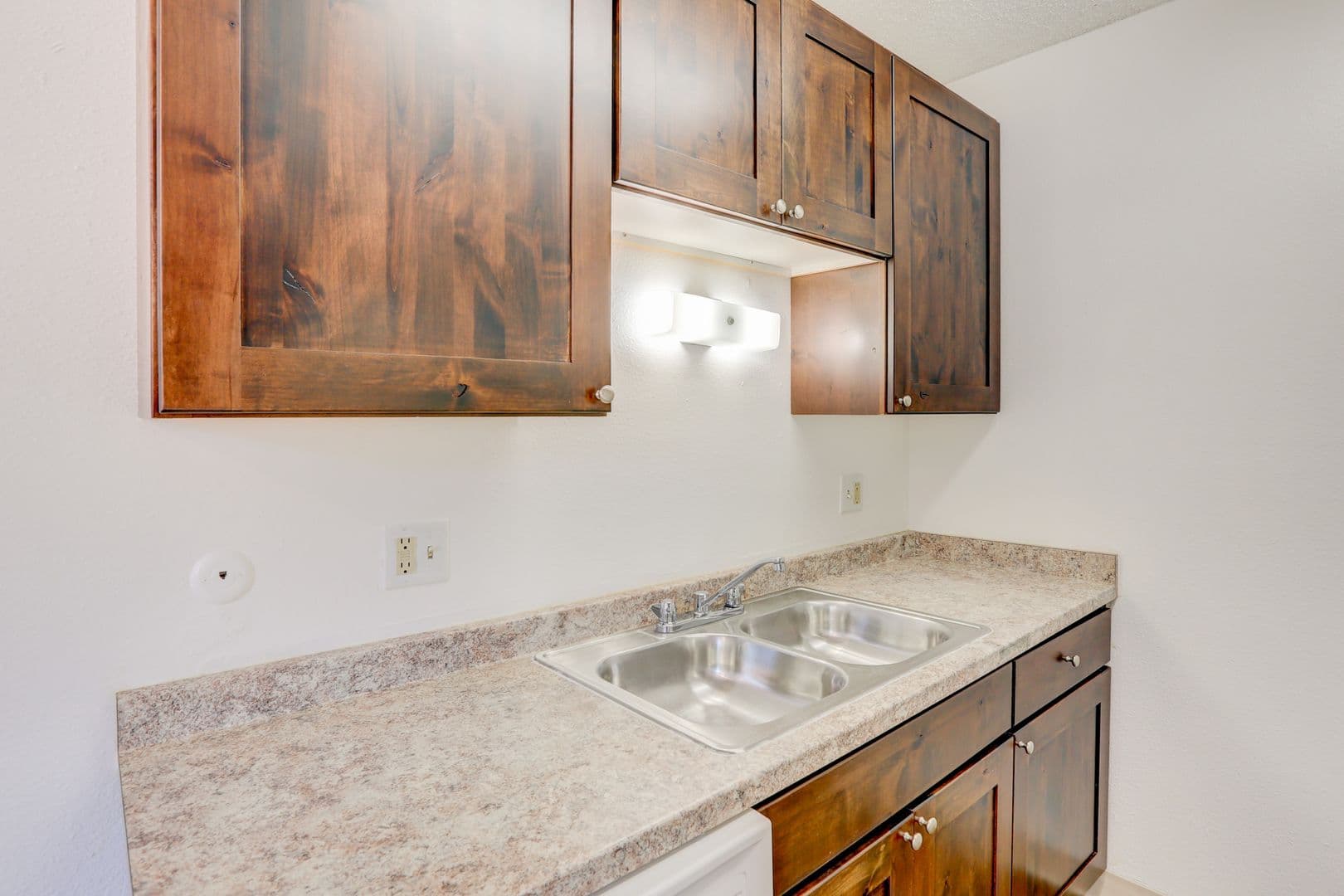 HV - Hampden Village Apartments 3 of 12