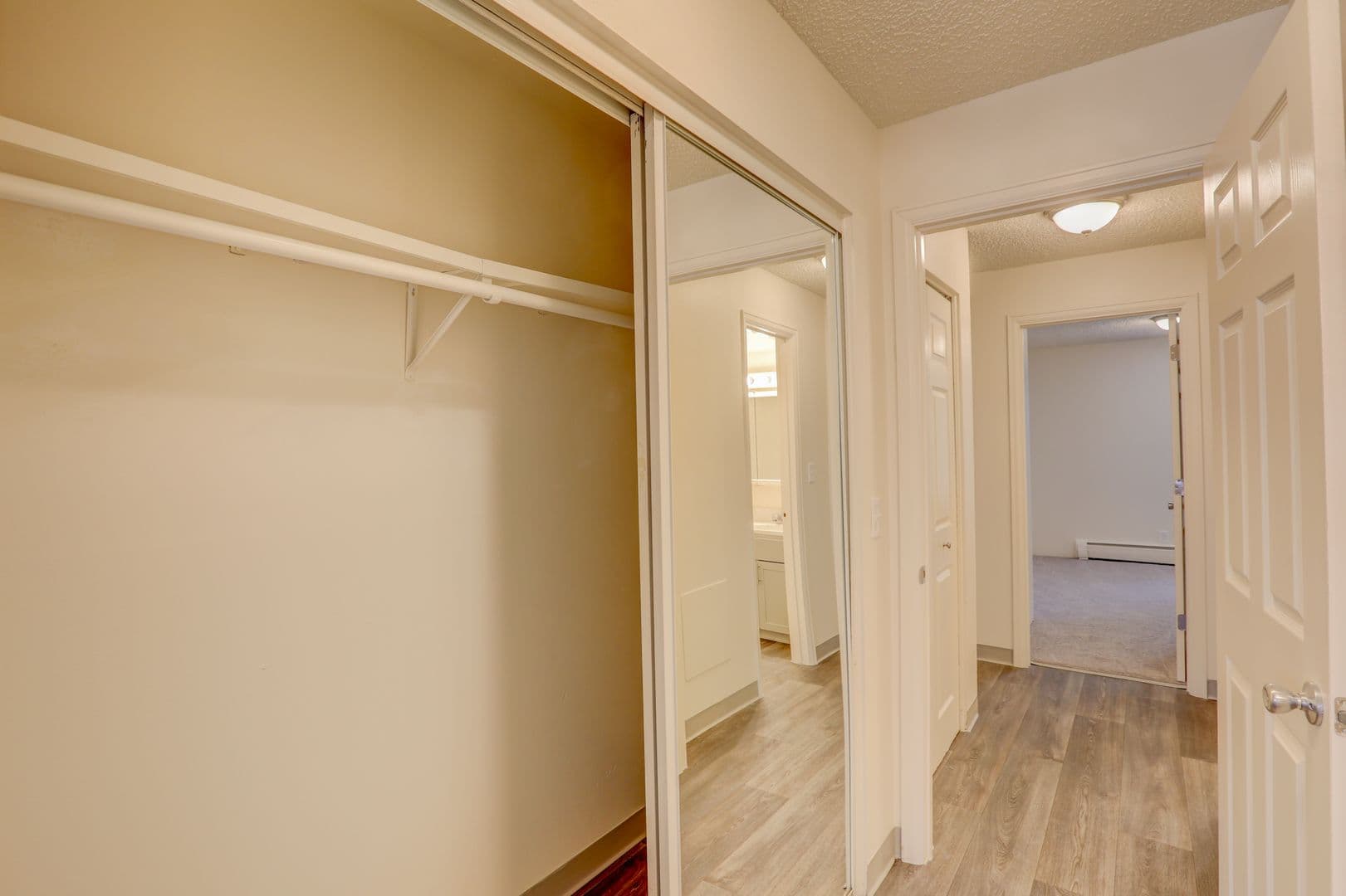 EA - Edelweiss Apartments 6 of 11