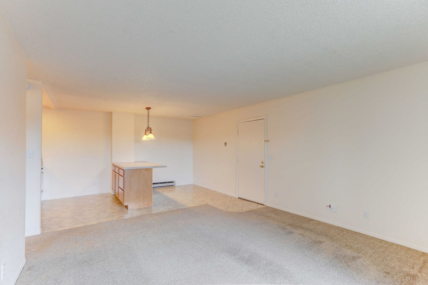 RR - Riva Ridge Apartments 6 of 12