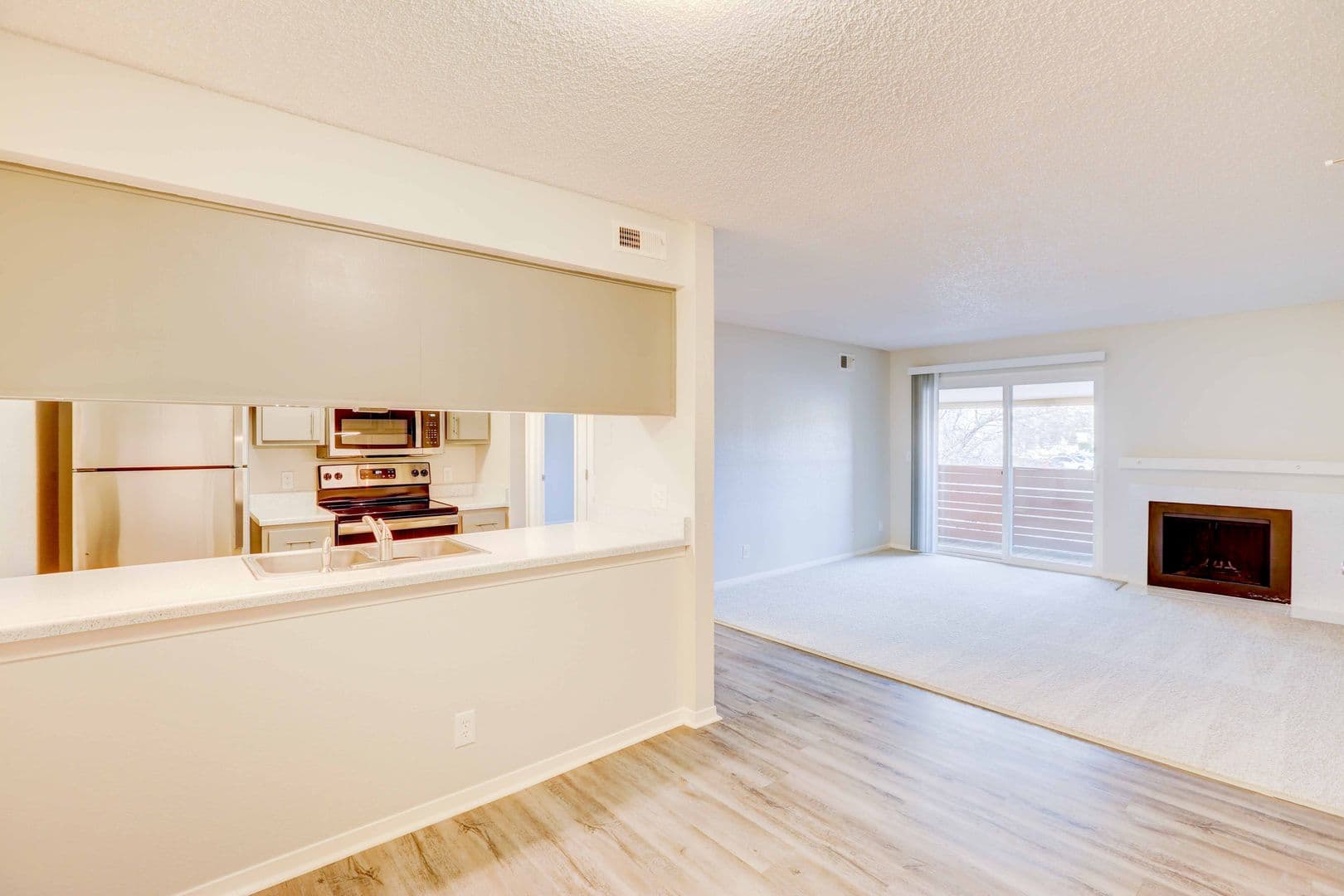 RR - Riva Ridge Apartments 3 of 9