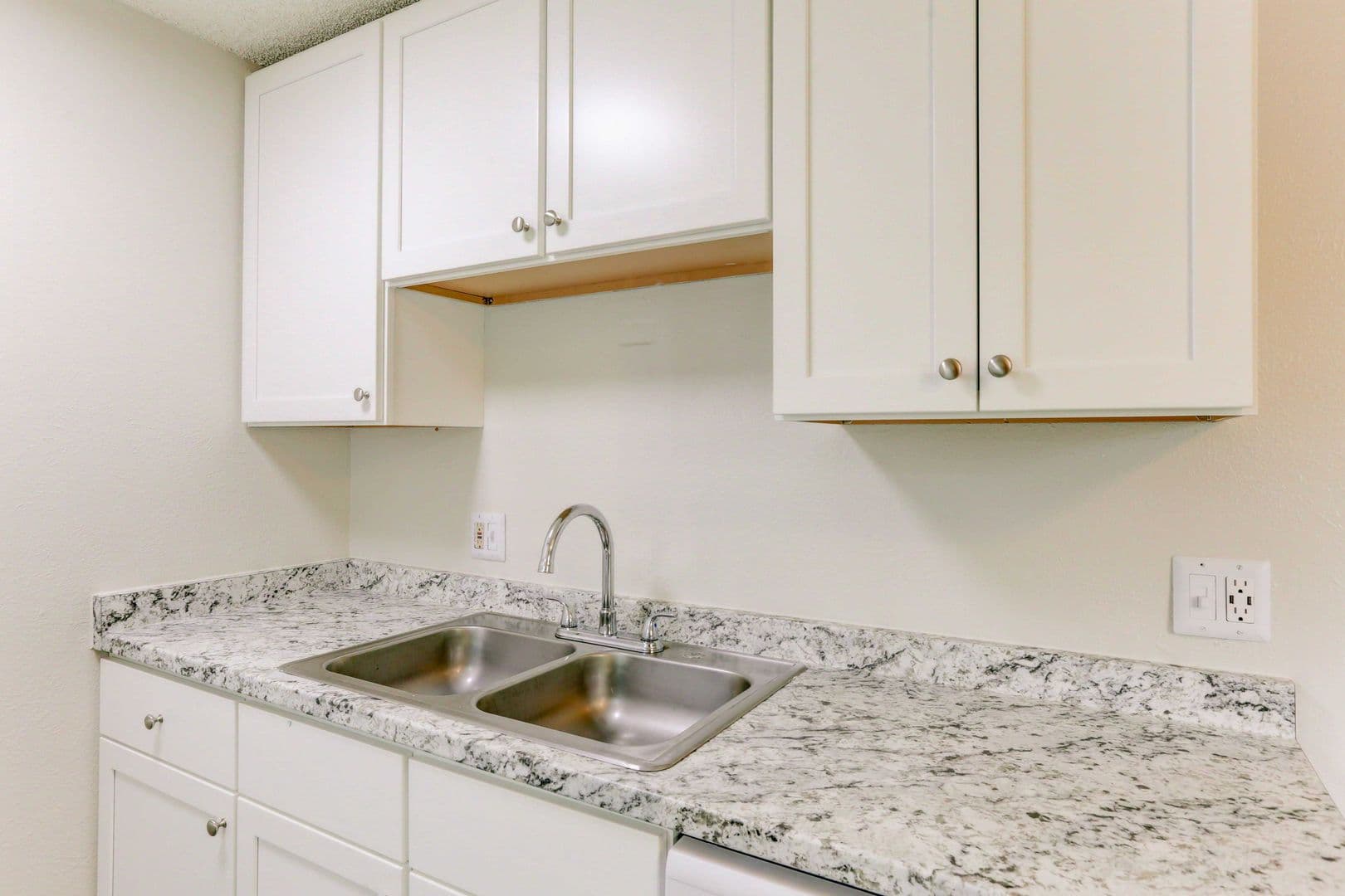 HV - Hampden Village Apartments 2 of 9